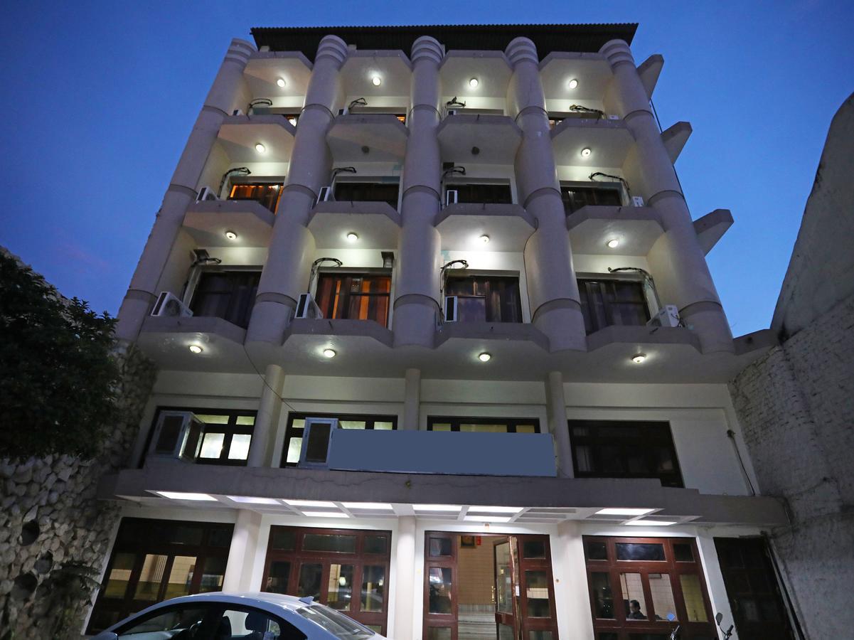 Oyo 9713 Hotel Regency Adžmér Exteriér fotografie